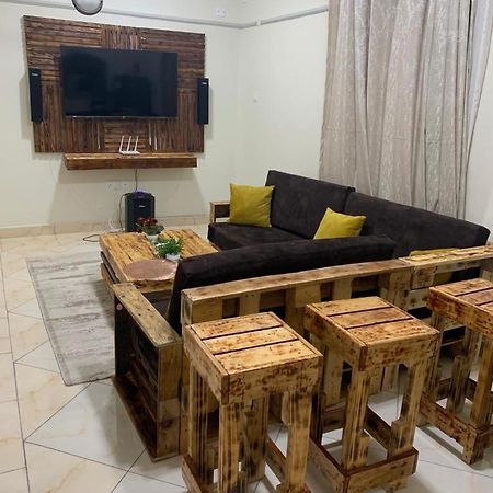 Kc Homes Tours &Travels Mombasa Dış mekan fotoğraf