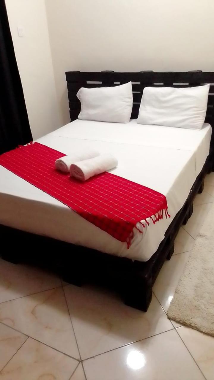 Kc Homes Tours &Travels Mombasa Dış mekan fotoğraf